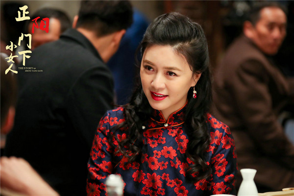 《正阳门下小女人》重播 蒋雯丽田海蓉上演“冤家姐妹情”