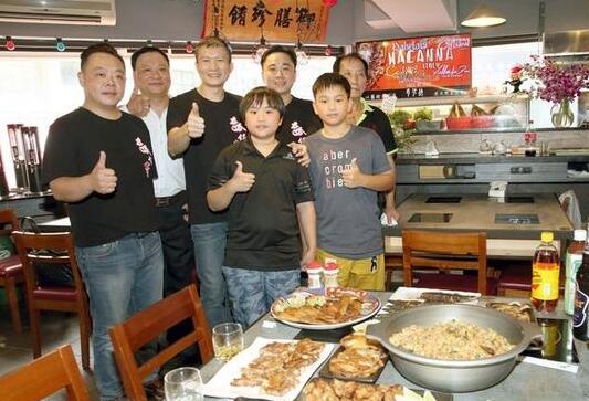 小彬彬餐饮事业重新起步 两段婚姻告吹不再娶少女