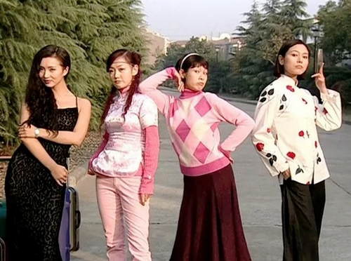 15年前的《粉红女郎》隐藏了这么多明星，你认出杨幂了吗？