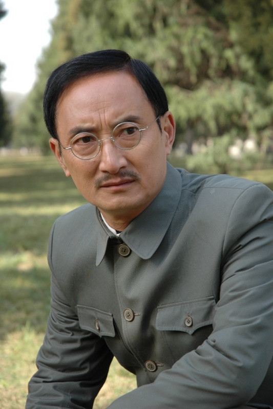 《新一年又一年》热拍 李文俊于晓光演绎“师生情深”