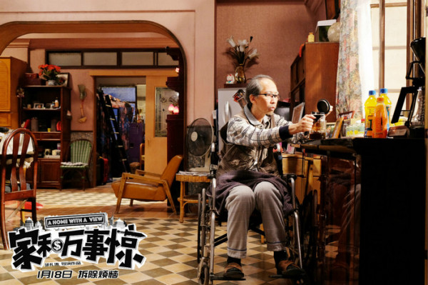 电影《家和万事惊》发布全新特辑，一众主演撕碎现实引热议
