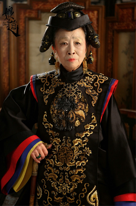 《娘道》火热开播 张少华霸气演绎当家人