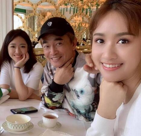 一家人基因强大！吴宗宪二女儿正面照曝光